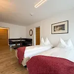 Hotel Thurners Boutique Hotel At Grossglockner, Film Inspired