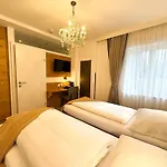 Thurners Boutique Hotel At Grossglockner, Film Inspired Hotel Bruck an der Grossglocknerstrasse