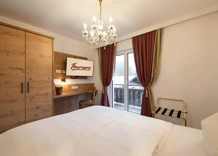 Thurners Boutique Hotel, Grosses Kino Am Tor Zur Grossglocknerstrasse ホテル
