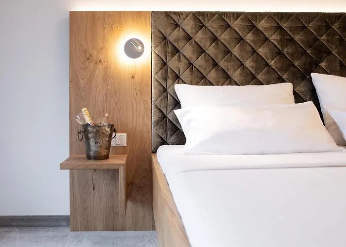 Thurners Boutique Hotel, Grosses Kino Am Tor Zur Grossglocknerstrasse *