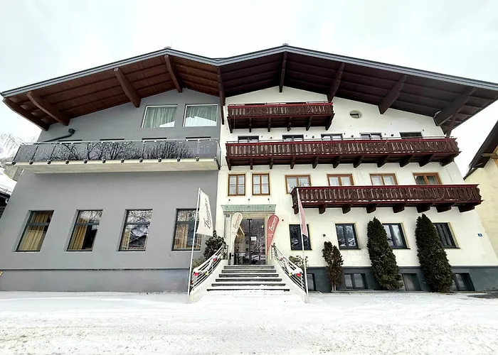 Thurners Boutique Hotel, Grosses Kino Am Tor Zur Grossglocknerstrasse
