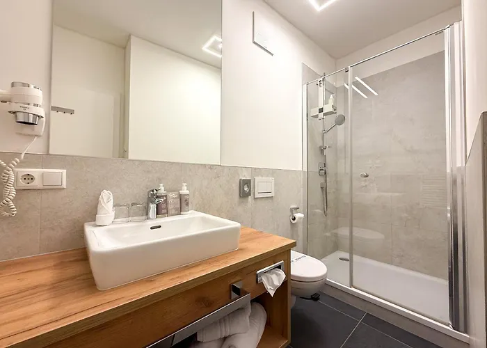 Thurners Boutique Hotel, Grosses Kino Am Tor Zur Grossglocknerstrasse *