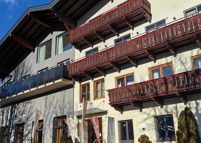 Thurners Boutique Hotel, Grosses Kino Am Tor Zur Grossglocknerstrasse * フッシュ・アン・デア・グロースグロックナーシュトラーセ