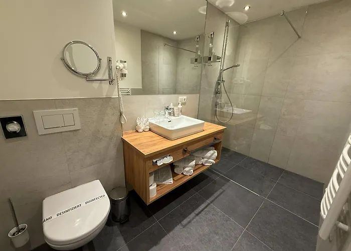 Thurners Boutique Hotel, Grosses Kino Am Tor Zur Grossglocknerstrasse