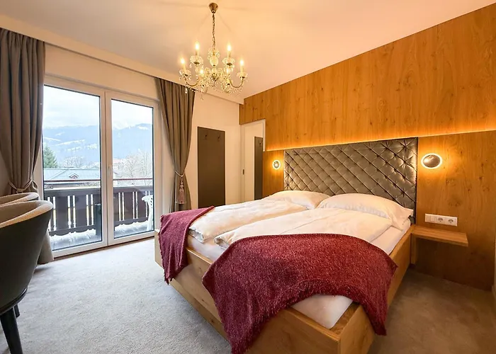 Thurners Boutique Hotel, Grosses Kino Am Tor Zur Grossglocknerstrasse * フッシュ・アン・デア・グロースグロックナーシュトラーセ