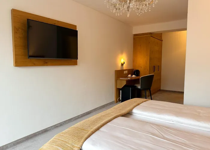 Thurners Boutique Hotel, Grosses Kino Am Tor Zur Grossglocknerstrasse